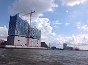 Hafenrundfahrt Hafencity und Elbphilharmonie (©Foto. Gaby Hildenbrandt)